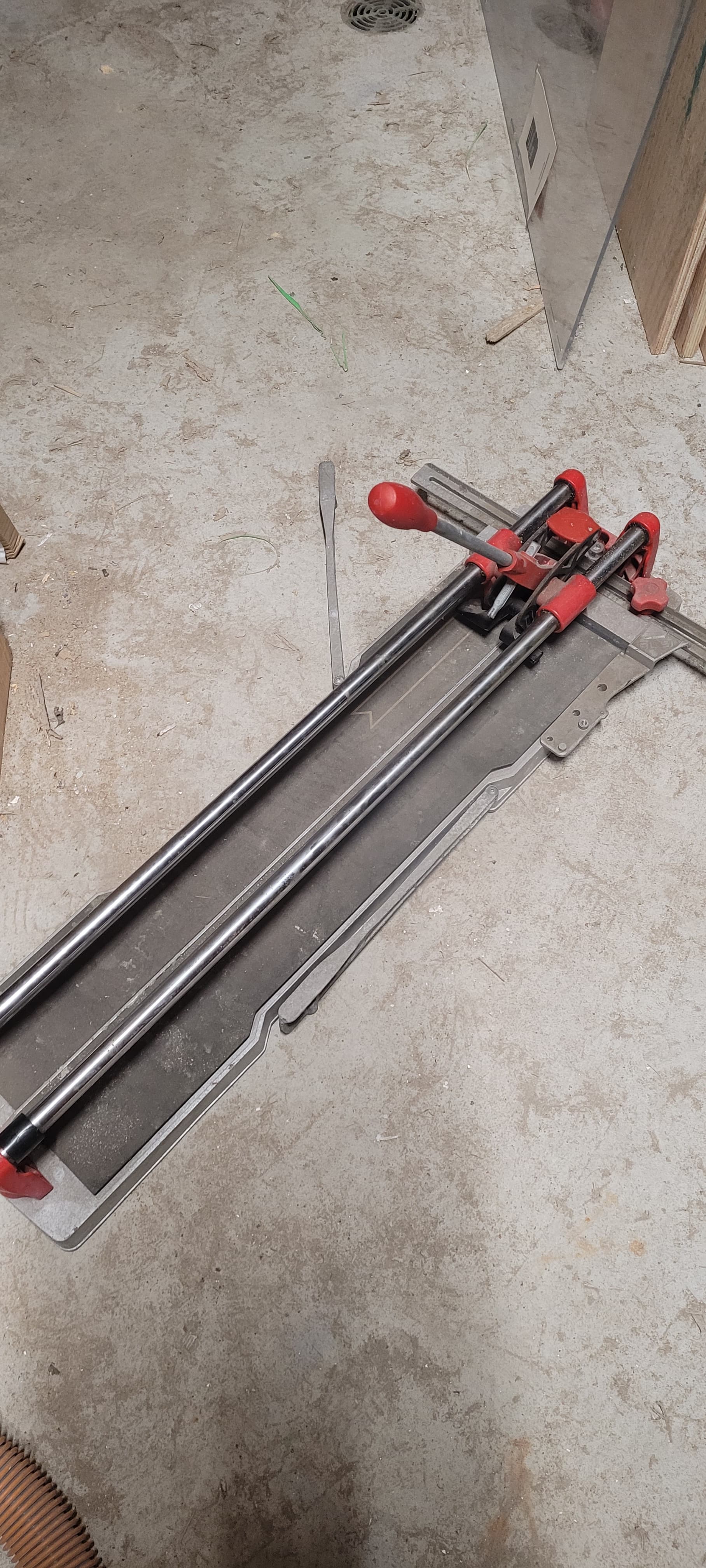 Tile Cutter — Wet Saw